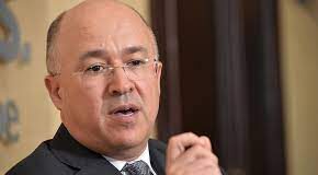 Domínguez Brito dice Gobierno ha tomado en un año más préstamos que el PLD en dos períodos