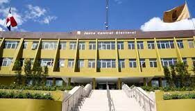 JCE y Salud Pública se enfrentan por cifras de muertes por COVID-19