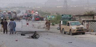 Al menos tres muertos y 20 heridos en un atentado suicida talibán en Pakistán