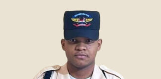 !HOMBRE SERIO! Agente de Cesmet devuelve 517 mil pesos a usuaria del Metro