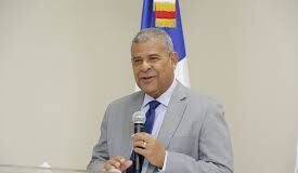 Ministro de Administración Pública insta a las nuevas autoridades municipales a cumplir con Declaraciones Juradas de Patrimonio