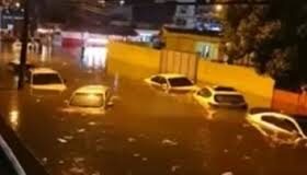 Inundaciones y tapones por aguaceros en el Distrito Nacional