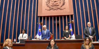 Senado aprueba proyecto modifica Ley que prohíbe al presidente y vicepresidente contratar con el Estado