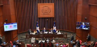 Senado declara de urgencia y aprueba ley que declara la necesidad de una reforma constitucional