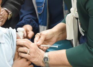 Niños serán vacunados contra el VPH por primera vez en el país