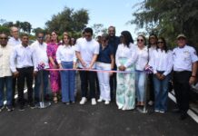 Collado inaugura construcción calles en turístico municipio de Sosúa