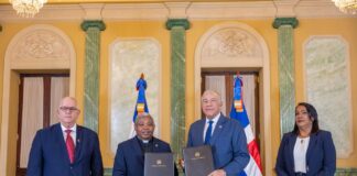 Presidencia fortalece el desarrollo del sur profundo con acuerdo para financiar 300 becas universitarias