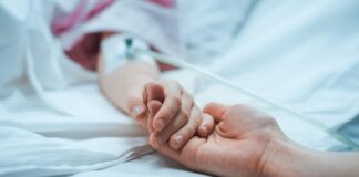 Nueva York legaliza muerte asistida con protección adicional y entrará en vigor en julio