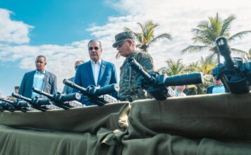 Presidente Luis Abinader entrega equipos militares, vehículos blindados FURIA, sistemas de drones y unidades de mitigación de desastres para fortalecer la seguridad nacional