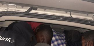 Ejército intercepta jeepeta con 19 nacionales haitianos en condición migratoria irregular en Dajabón