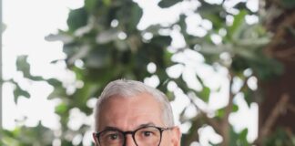 Gonzalo Castillo entra a la contienda por la presidencia de la República