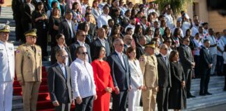 Presidente Abinader encabeza solemne acto con motivo del Día de la Bandera Nacional