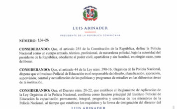 Presidente Abinader designa nuevo subdirector e inspector general de la Policía Nacional y dispone ascensos y retiros
