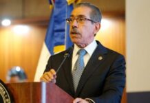 Jorge Asjana David inscribe formalmente su candidatura a la rectoría de la UASD