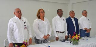 Gobierno inicia proyecto de titulación en siete sectores de la provincia San Cristóbal
