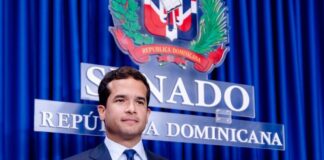 Omar Fernández explica proyecto de ley que elimina el 2% de impuesto sobre préstamos hipotecarios