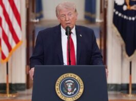 Trump insiste con desatar «el infierno» en Irán el martes si no reabre el Estrecho de Ormuz