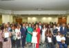 Supérate lidera alianza para graduar primer grupo de adultos en cuidados y apoyo a personas con discapacidad