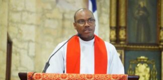 Sacerdote Candelario Mejía advierte sobre la realidad de los jóvenes sin oportunidades