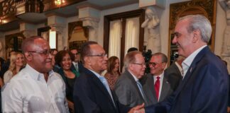 Empresarios y sindicalistas se comprometen a seguir trabajando junto al Gobierno en favor del crecimiento económico y bienestar de trabajadores