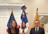 JCE entrega primera nueva cédula en el exterior a embajadora de RD ante EE. UU.