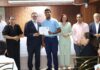 Desarrollo de la Comunidad reconoce estudiantes participaron en concurso de cuentos y guion de cine