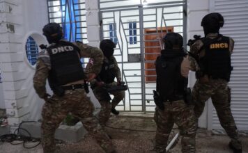 Capturan a dos hombres vinculados al decomiso de 1.7 toneladas de cocaína