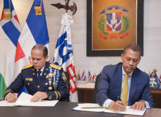 Policía Nacional e INDOTEL firman acuerdo para modernizar el registro y control de detenidos en destacamentos
