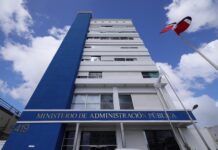 Gobierno dispone reducción de jornada laboral este viernes en instituciones públicas