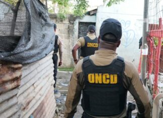 DNCD y MP ejecutan despliegue operativo contra tráfico de drogas en SDN