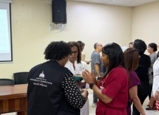 Salud Pública mantiene desplegados cinco equipos especializados para fortalecer atención materna y neonatal en hospitales