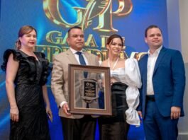 Gala de Periodismo Sánchez Ramírez reconoce al doctor Julio Landrón de la Rosa